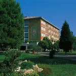 Centro Vacanze Opera Nascimbeni Hotell 2*