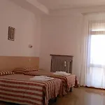 Centro Vacanze Opera Nascimbeni 2* 卡瓦利诺