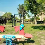 Centro Vacanze Opera Nascimbeni Hotell