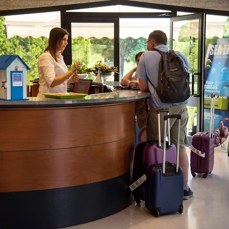 Отель Centro Vacanze Opera Nascimbeni 2*