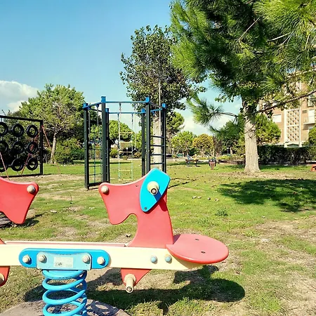 Centro Vacanze Opera Nascimbeni فندق