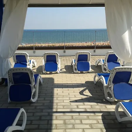 Centro Vacanze Opera Nascimbeni 2*